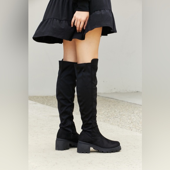 Legend Spell On You Lug Sole Over-The-Knee Boots - Picture 5 of 5